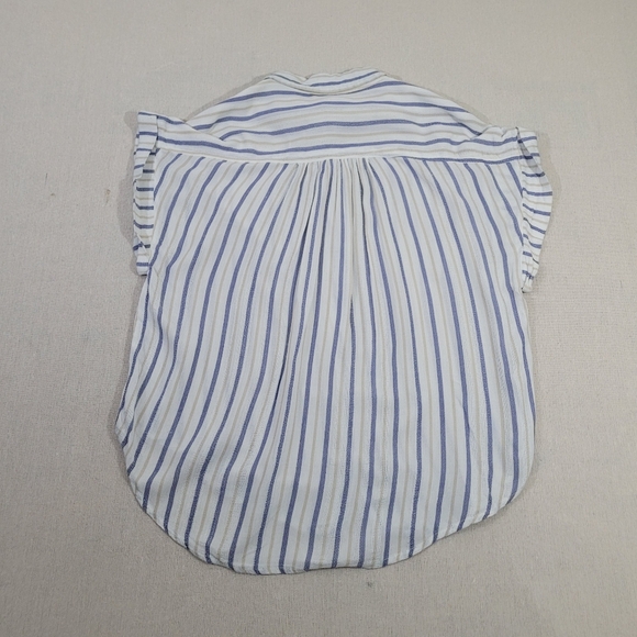 Japna Casual Pinstripe Button Down Womens Size MED Soft Flowy & 100% RAYON EUC - Picture 4 of 11
